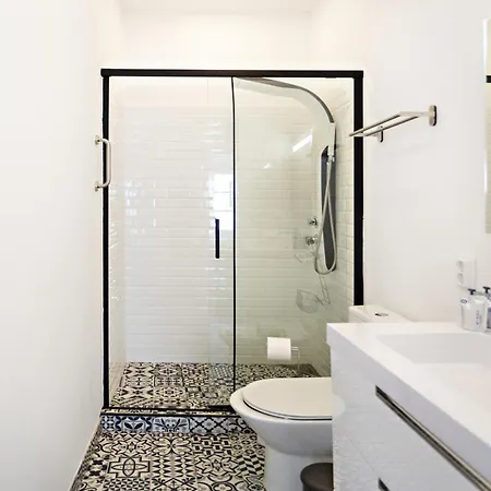 Alagoa * タヴィラ